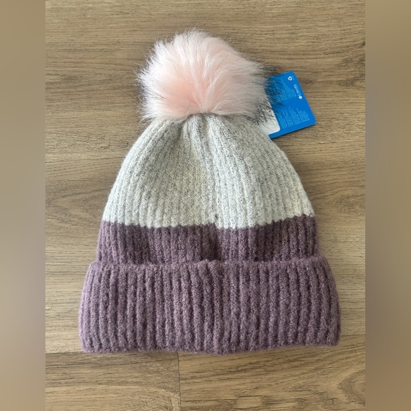 Columbia Woman’s Pom Beanie – Mauve & Cream Fuzzy Knit Winter Hat- NWT - Picture 3 of 4